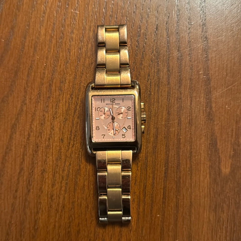 Rose gold Michael Kors Watch